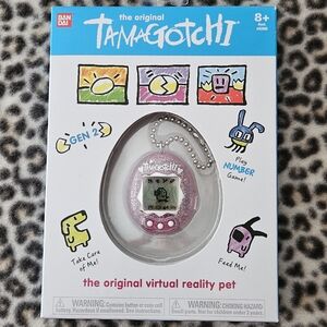 2021 Bandai Tamagotchi Gen 2 Original Virtual Reality Pet in Pink Glitter, NWT